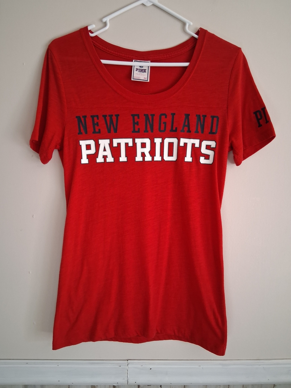 PINK Victoria's Secret New England Patriots Red Scoop Neck Tee Medium